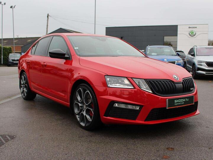 Skoda Octavia 2.0 TSI VRS Euro 6 (s/s) 5dr