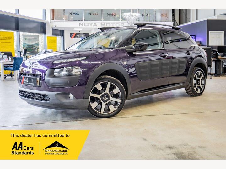 Citroen C4 CACTUS 1.6 BlueHDi Flair Edition Euro 6 5dr Citroen C4 CACTUS 1.6 BlueHDi Flair Edition Euro 6 5dr