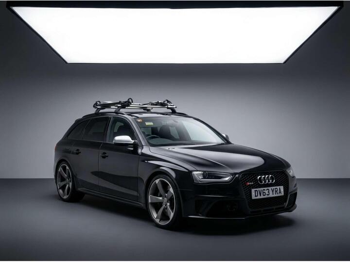 Audi RS 4 4.2 FSI V8 S Tronic Quattro Euro 5 5dr