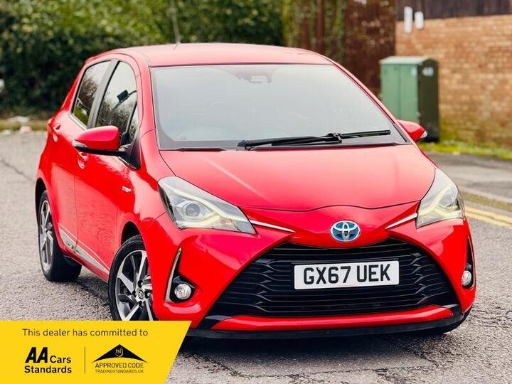 Toyota Yaris 1.5 VVT-h Excel E-CVT Euro 6 (s/s) 5dr (15in Alloy)