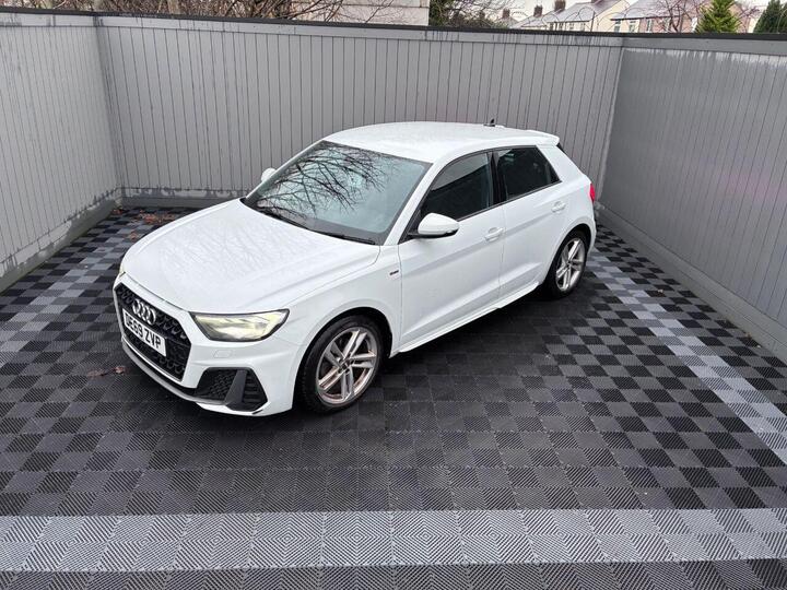 Audi A1 1.0 TFSI 30 S Line Sportback Euro 6 (s/s) 5dr