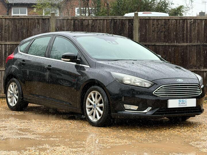 Ford FOCUS 1.0T EcoBoost Titanium Euro 6 (s/s) 5dr