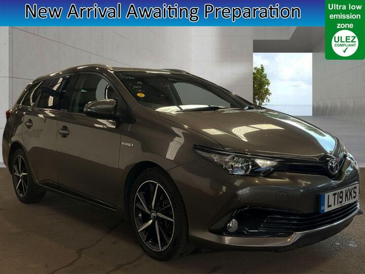 Toyota AURIS 1.8 VVT-h Design Touring Sports CVT Euro 6 (s/s) 5dr