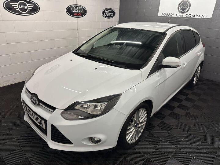 Ford Focus 1.0T EcoBoost Zetec Navigator Euro 5 (s/s) 5dr