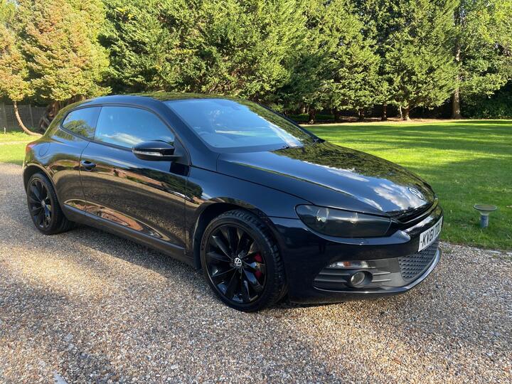 Volkswagen Scirocco 2.0 TDI BlueMotion Tech GT DSG Euro 5 (s/s) 3dr