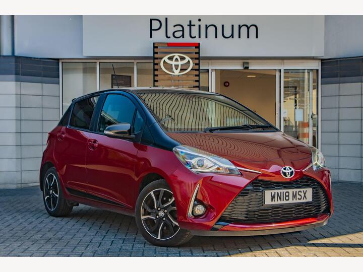 Toyota Yaris 1.5 VVT-i Grey Bi-Tone Euro 6 5dr