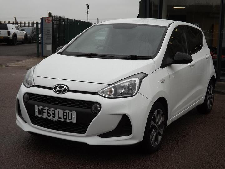Hyundai I10 Play Hatchback 1.0 Manual Petrol