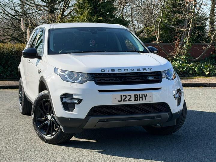 Land Rover Discovery Sport 2.0 TD4 SE Tech 4WD Euro 6 (s/s) 5dr Land Rover Discovery Sport 2.0 TD4 SE Tech 4WD Euro 6 (s/s) 5dr