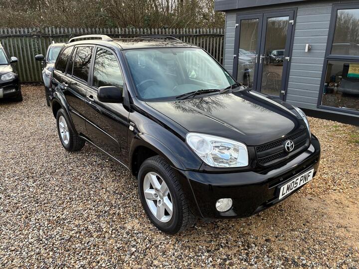 Toyota RAV4 2.0 VVT-i XT-R 4WD 5dr