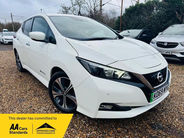 Nissan Leaf 40kWh N-Connecta Auto 5dr
