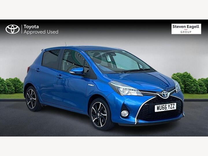 Toyota Yaris 1.5 VVT-h Design E-CVT Euro 6 5dr (Safety Sense)