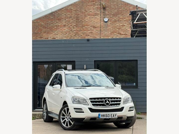 Mercedes-Benz M Class 3.0 ML350 CDI V6 BlueEfficiency Grand Edition G-Tronic 4WD Euro 5 5dr