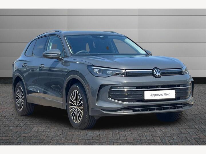 Volkswagen Tiguan 1.5 ETSI MHEV Match DSG Euro 6 (s/s) 5dr