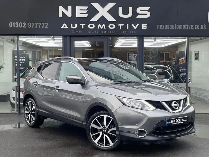 Nissan Qashqai 1.5 DCi N-Connecta 2WD Euro 6 (s/s) 5dr Nissan Qashqai 1.5 DCi N-Connecta 2WD Euro 6 (s/s) 5dr