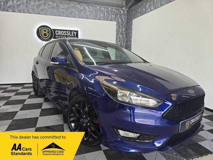 Ford Focus 1.0T EcoBoost ST-Line Euro 6 (s/s) 5dr