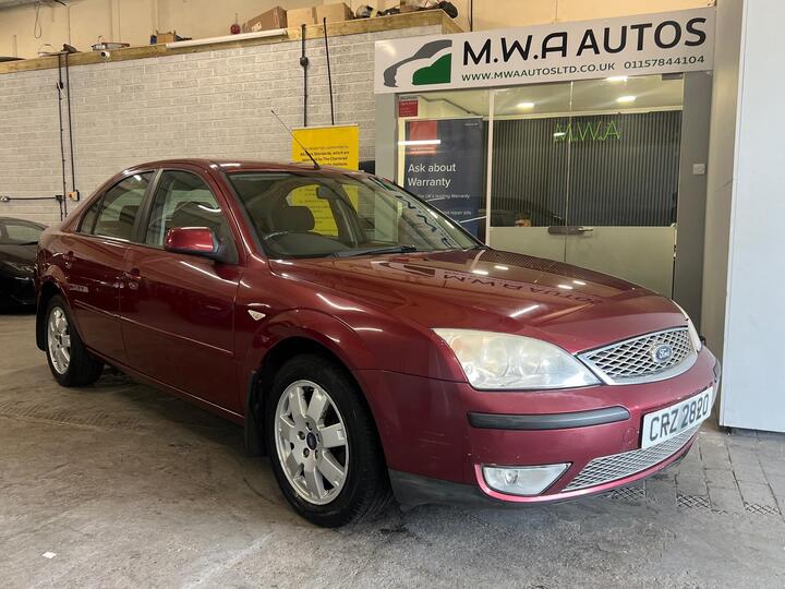 Ford Mondeo 1.8 Zetec Hatchback 5dr Petrol Manual (187 G/km, 123 Bhp)