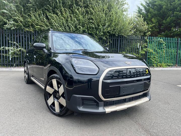 MINI Electric Countryman SE 66.5kWh Exclusive Auto ALL4 5dr