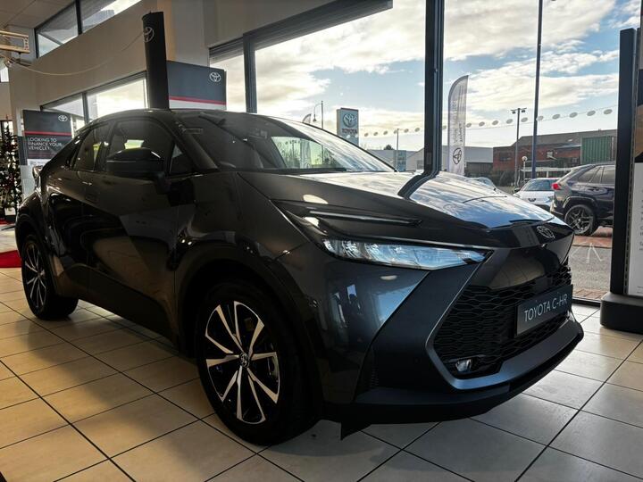 Toyota C-HR 2.0 VVT 13.6kWh Design CVT Euro 6 (s/s) 5dr