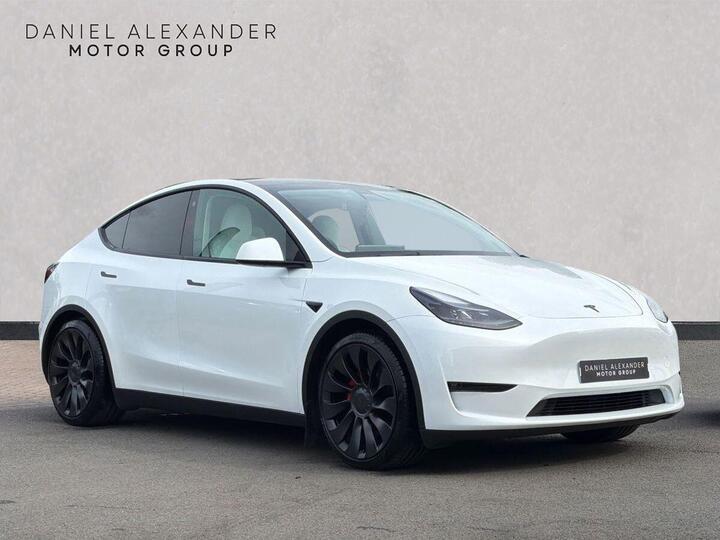 Tesla MODEL Y (Dual Motor) Performance Auto 4WDE 5dr