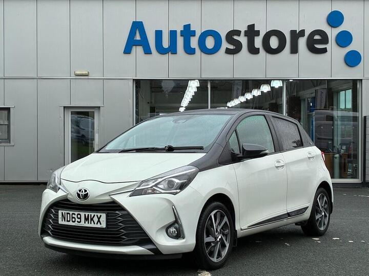 Toyota Yaris 1.5 VVT-i Y20 Bi-tone Euro 6 5dr