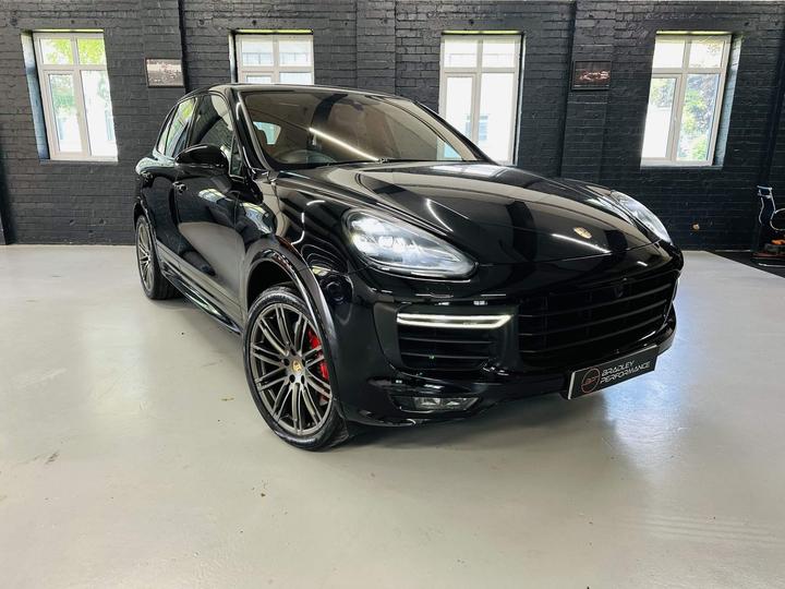 Porsche Cayenne 4.8T V8 Turbo TiptronicS 4WD Euro 6 (s/s) 5dr