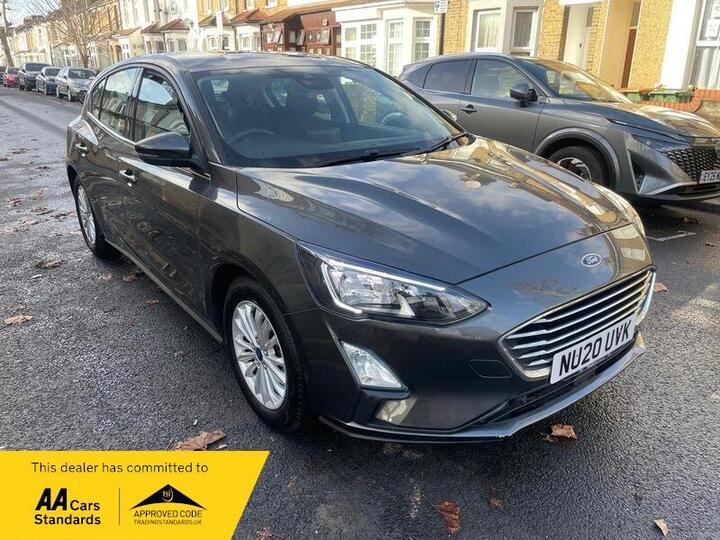 Ford Focus 1.0T EcoBoost Titanium Euro 6 (s/s) 5dr