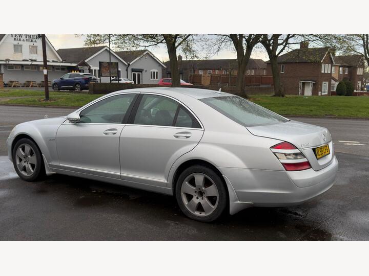 Mercedes-Benz S Class 3.0 S320 CDI V6 G-Tronic Euro 4 4dr