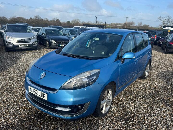 Renault Grand Scenic 1.6 VVT Dynamique TomTom Euro 5 5dr