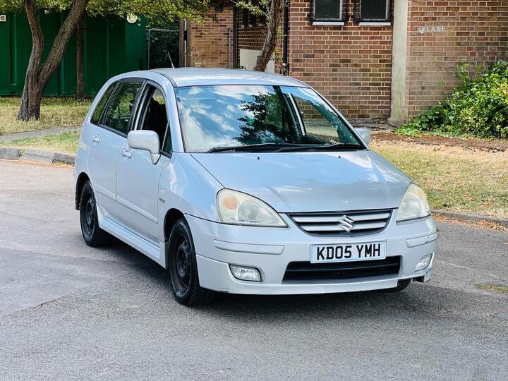 Suzuki Liana 1.6 GLX 5dr