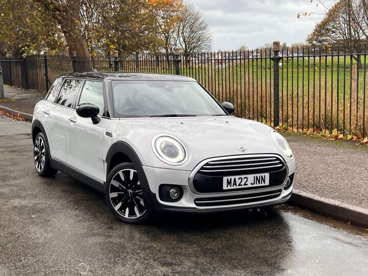 MINI CLUBMAN 1.5 Cooper Exclusive Steptronic Euro 6 (s/s) 6dr MINI CLUBMAN 1.5 Cooper Exclusive Steptronic Euro 6 (s/s) 6dr