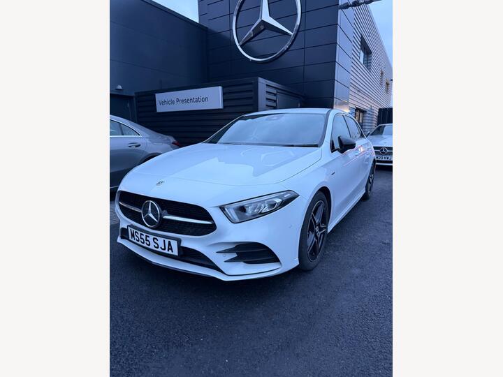 Mercedes-Benz A Class 1.3 A180 AMG Line Edition (Executive) 7G-DCT Euro 6 (s/s) 5dr