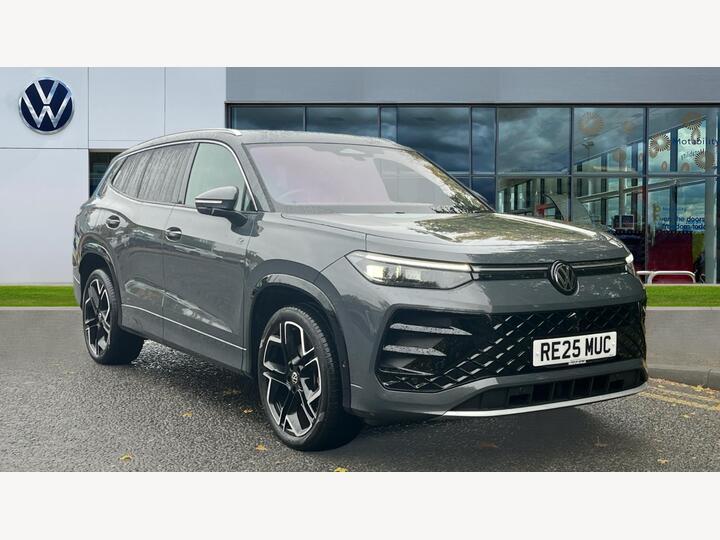 Volkswagen Tayron 1.5 TSI EHybrid 19.7kWh R-Line Edition DSG Euro 6 (s/s) 5dr Volkswagen Tayron 1.5 TSI EHybrid 19.7kWh R-Line Edition DSG Euro 6 (s/s) 5dr