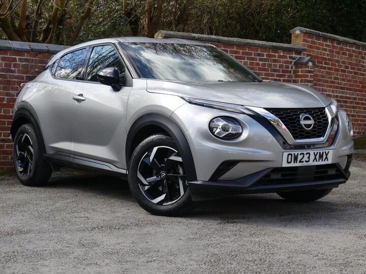 Nissan Juke 1.0 DIG-T N-Connecta Euro 6 (s/s) 5dr