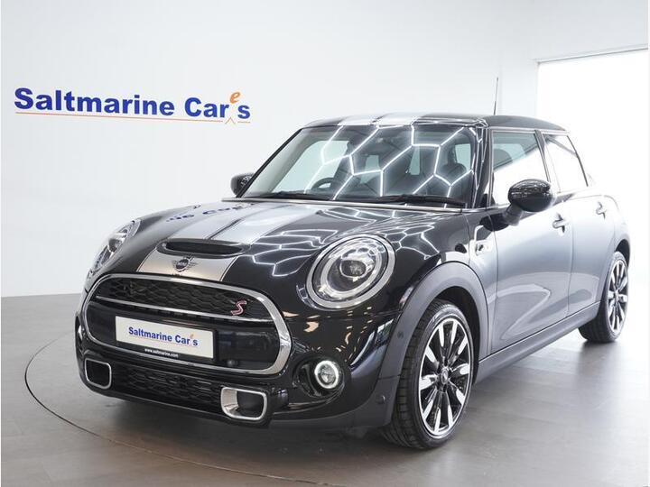 MINI Hatch 2.0 Cooper S Exclusive Steptronic Euro 6 (s/s) 5dr