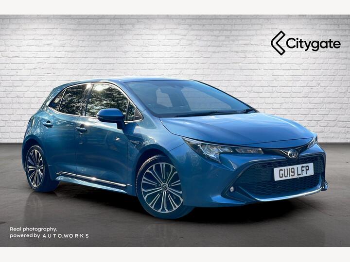 Toyota Corolla 1.8 VVT-h Design CVT Euro 6 (s/s) 5dr
