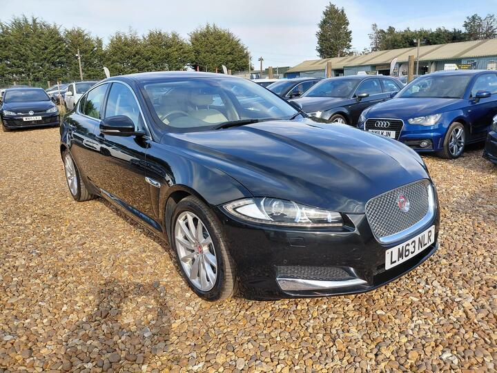 Jaguar XF 2.2d Premium Luxury Auto Euro 5 (s/s) 4dr