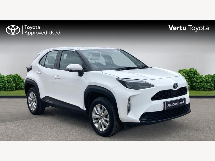 Toyota Yaris Cross 1.5 VVT-h Icon E-CVT Euro 6 (s/s) 5dr Toyota Yaris Cross 1.5 VVT-h Icon E-CVT Euro 6 (s/s) 5dr