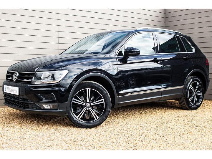 Volkswagen Tiguan 2.0 TDI SE Navigation DSG 4Motion Euro 6 (s/s) 5dr