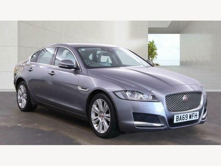 Jaguar XF 2.0d Portfolio Auto Euro 6 (s/s) 4dr