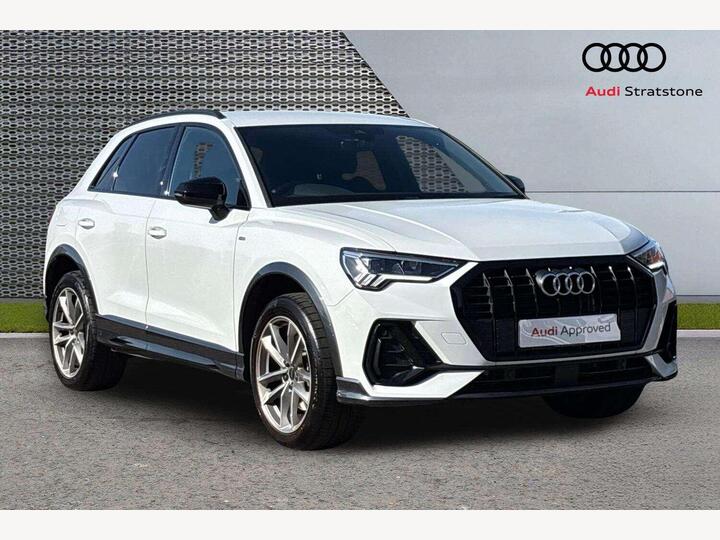 Audi Q3 1.4 TFSIe 45 Black Edition S Tronic Euro 6 (s/s) 5dr 13kWh