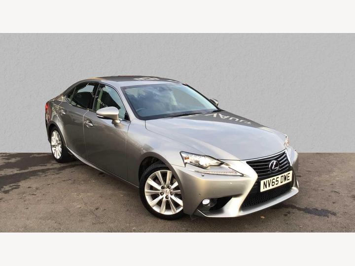 Lexus IS 2.5 300h Advance E-CVT Euro 6 (s/s) 4dr