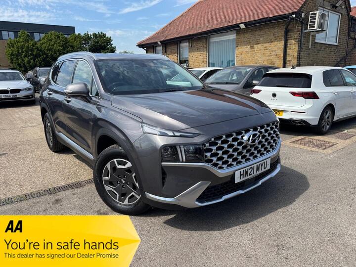 Hyundai Santa Fe 1.6 H T-GDi Premium Auto Euro 6 (s/s) 5dr Hyundai Santa Fe 1.6 H T-GDi Premium Auto Euro 6 (s/s) 5dr