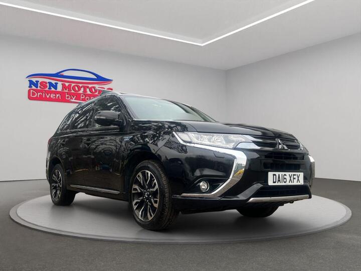 Mitsubishi OUTLANDER 2.0h 12kWh GX4h CVT 4WD Euro 6 (s/s) 5dr Mitsubishi OUTLANDER 2.0h 12kWh GX4h CVT 4WD Euro 6 (s/s) 5dr