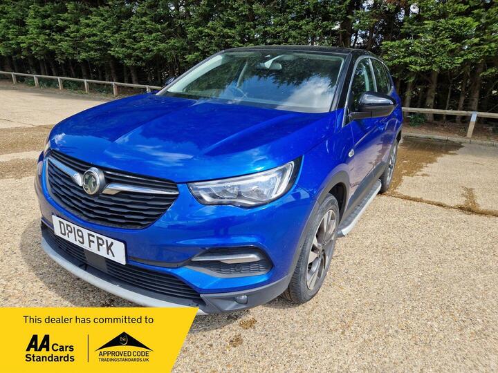 Vauxhall Grandland X 1.2 Turbo Sport Nav Euro 6 (s/s) 5dr