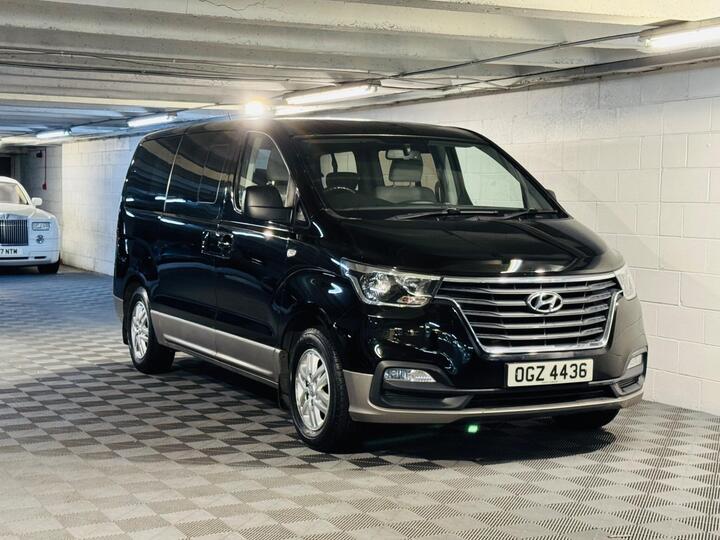 Hyundai I800 2.5 CRDi SE Euro 6 5dr Hyundai I800 2.5 CRDi SE Euro 6 5dr