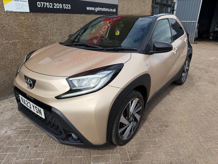 Toyota Aygo X 1.0 VVT-i Exclusive Euro 6 (s/s) 5dr