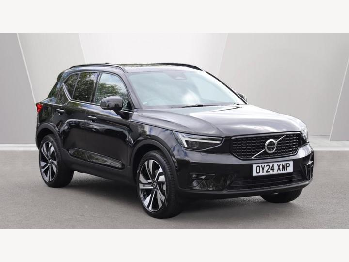 Volvo XC40 2.0 B3 MHEV Ultra Dark DCT Auto Euro 6 (s/s) 5dr
