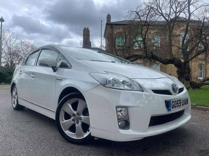 Toyota Prius 1.8 VVT-h T Spirit CVT Euro 5 (s/s) 5dr Toyota Prius 1.8 VVT-h T Spirit CVT Euro 5 (s/s) 5dr