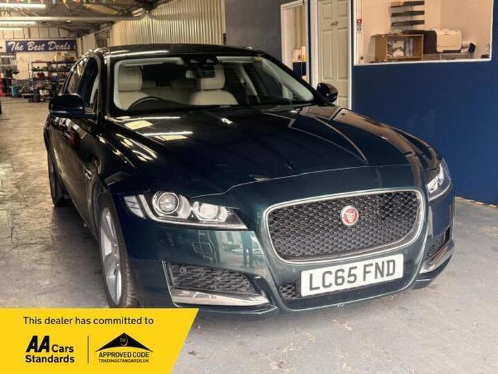Jaguar XF 2.0d Portfolio Auto Euro 6 (s/s) 4dr
