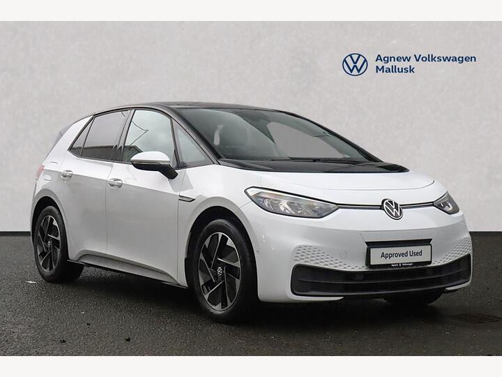 Volkswagen Q8 Pro Performance 58kWh Life Auto 5dr